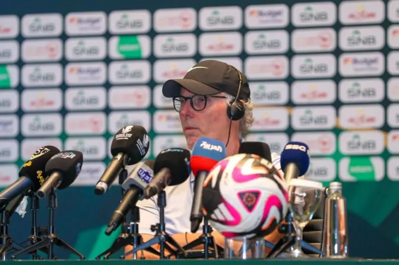 استراتيجيات إيقاف رونالدو: تحليل حديث لوران بلان