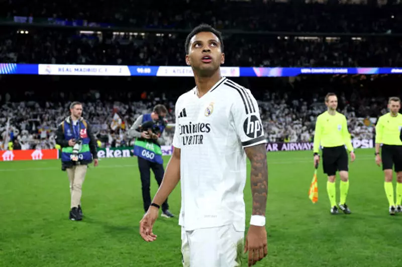 استراتيجيات مانشستر سيتي لتعزيز صفوفه برودريجو: تحليل شامل