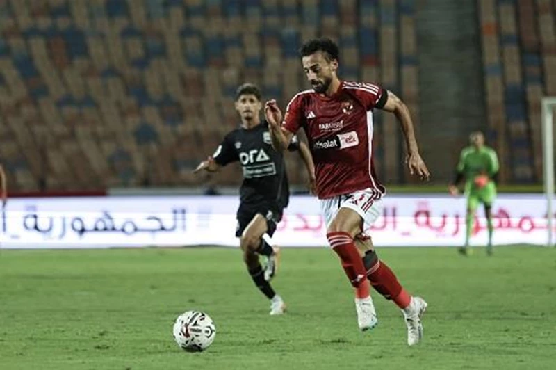 البدري ينفي طلب انضمام عبد القادر إلى أهلي طرابلس وسط تكهنات مستقبلية