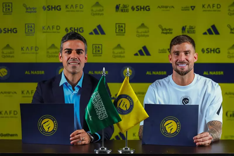 النصر السعودي يتعاقد رسمياً مع إنييجو مارتينيز حتى 2026